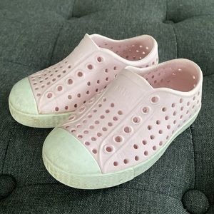 Native Light pink sneakers size 6 Toddler girls